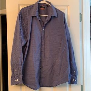 Men’s VanHeusen button up dress shirt